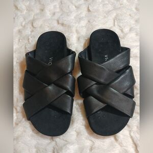 Vionic Rest Juno Womens Black Leather Slide Sandal Size 7.5 $109
